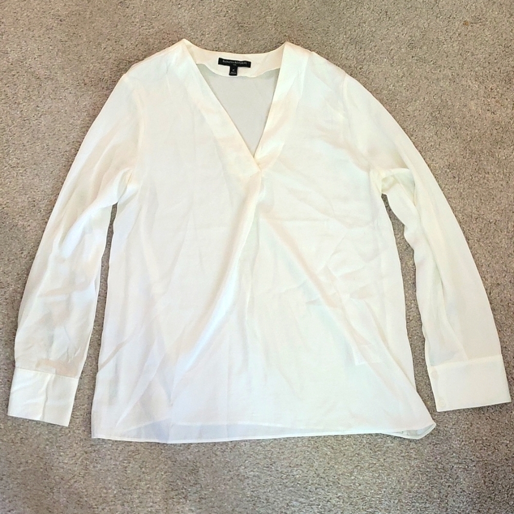 Banana Republic Light Ivory silky blouse